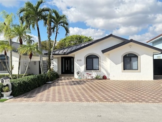 2146 SW 103rd Place, Miami, FL 33165