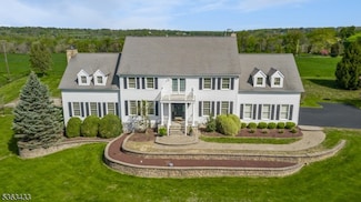 3 Covered Bridge Rd, Stockton, NJ 08559