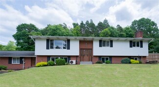 423 Kings Rd, Apollo, PA 15613