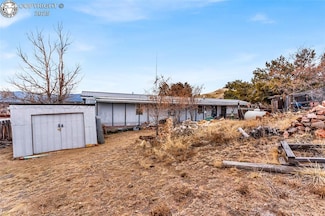 175 N 6th St, Coal Creek, CO 81221