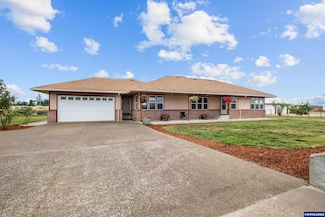 8758 Stayton Rd SE, Turner, OR 97392