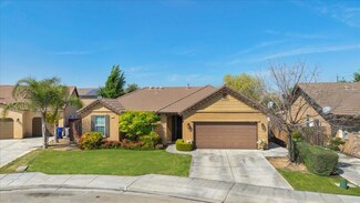 2412 S Inverness Way, Fresno, CA 93727