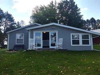 N10211 Shorewood Circle Dr, Tomahawk, WI 54487
