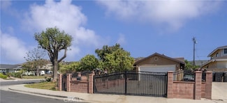 12650 Buttonwood Cir, Riverside, CA 92503