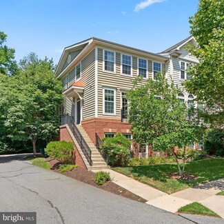 17710 Phelps Hill Ln, Derwood, MD 20855