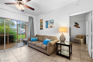 4710 Saint Croix Ln Unit 214, Naples, FL 34109