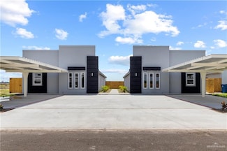 916 13th St Unit 1, Alamo, TX 78589