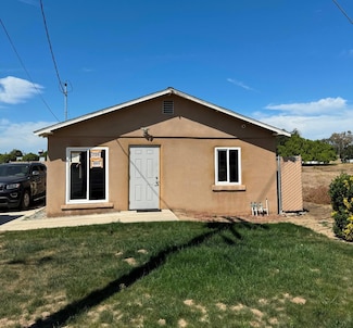 2753 Thompson Ave, Selma, CA 93662