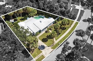 2606 S Hawthorne Cir, Tampa, FL 33629