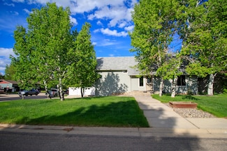 1963 Colonial Dr, Sheridan, WY 82801