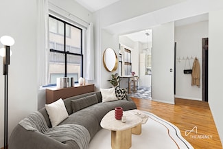 4 Lexington Ave Unit 5-J, New York, NY 10010