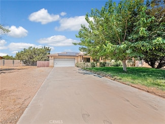 8170 Oakwood Ave, Hesperia, CA 92345