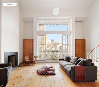 52 W 9th St Unit PENTHOUSE, New York, NY 10011