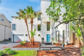 4809 Neyrey Dr, Metairie, LA 70002