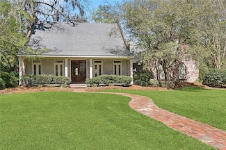 52 Magnolia Ridge Dr, Madisonville, LA 70447