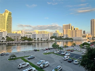 400 Leslie Dr Unit 512, Hallandale Beach, FL 33009