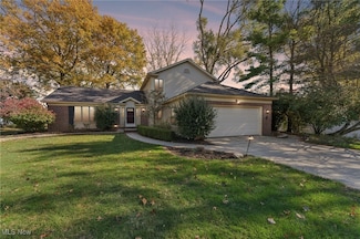 29053 W Brockway Dr, Westlake, OH 44145