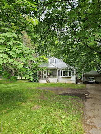 7679 Albany Post Rd, Red Hook, NY 12571