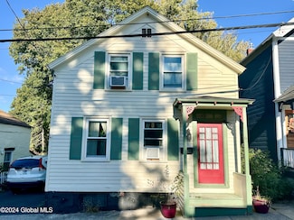 6 North St, Schenectady, NY 12305