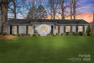 3830 Lovett Cir, Charlotte, NC 28210
