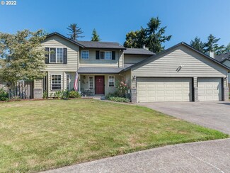 599 SE 42nd Cir, Troutdale, OR 97060