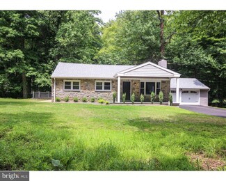 220 Chandler Rd, Chadds Ford, PA 19317