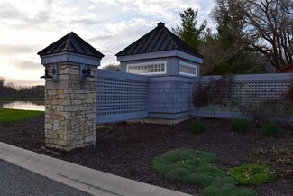 11720 Distant Hills Unit 24, Spencerville, IN 46788