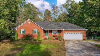 3449 Clemons Rd, Scottsboro, AL 35769