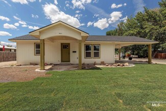 951 W 6th St, Weiser, ID 83672