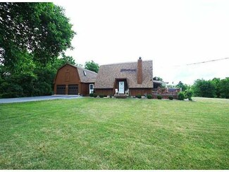 8301 Grandview Dr, Honeoye, NY 14471
