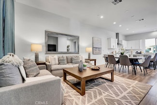 168 Sawbuck, Irvine, CA 92618