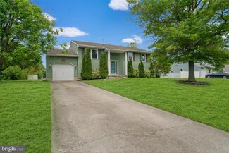 395 Greenwich St, Mickleton, NJ 08056