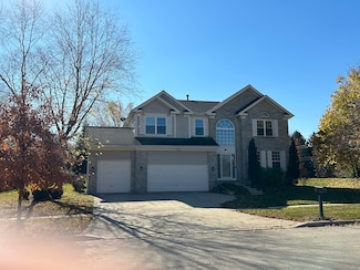 657 Providence Ln, Crystal Lake, IL 60012