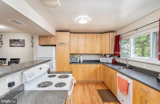 1754 Powder Horn Terrace, Woodbridge, VA 22191