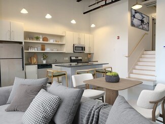 160 Water St Unit 106, Williamstown, MA 01267