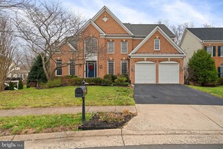 4565 Robey Way, Woodbridge, VA 22192