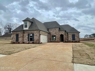 1946 Wooten Dr, Hernando, MS 38632