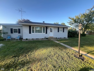 202 Walnut St, Bainbridge, IN 46105