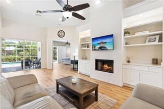 5049 Fairhaven Ln, Naples, FL 34109