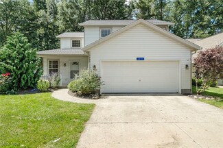 3995 Marsh Creek Ln, Rootstown, OH 44272