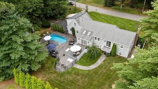 31 Delorenzo Dr, Duxbury, MA 02332