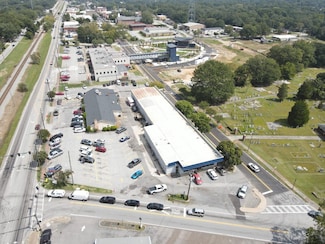 8550 Rose Ave, Douglasville, GA 30134