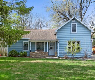 1524 W River Dr, Stevens Point, WI 54481