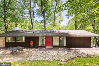 244 Vincent Rd, Paoli, PA 19301