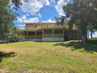 41 Skyline Dr, Kimberling City, MO 65686