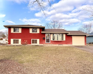 1448 Dayton Ave, Saint Paul Park, MN 55071