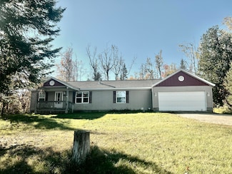 22098 US Highway 23 N, Millersburg, MI 49759