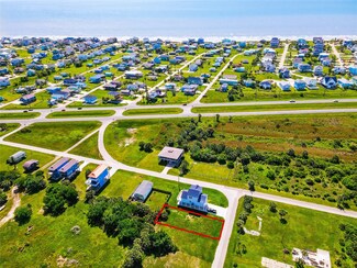 3923 Las Palmas St, Galveston, TX 77554