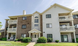8415 Ambrosse Ln Unit 104, Louisville, KY 40299