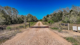 1703 Post Oak Rd, La Grange, TX 78945